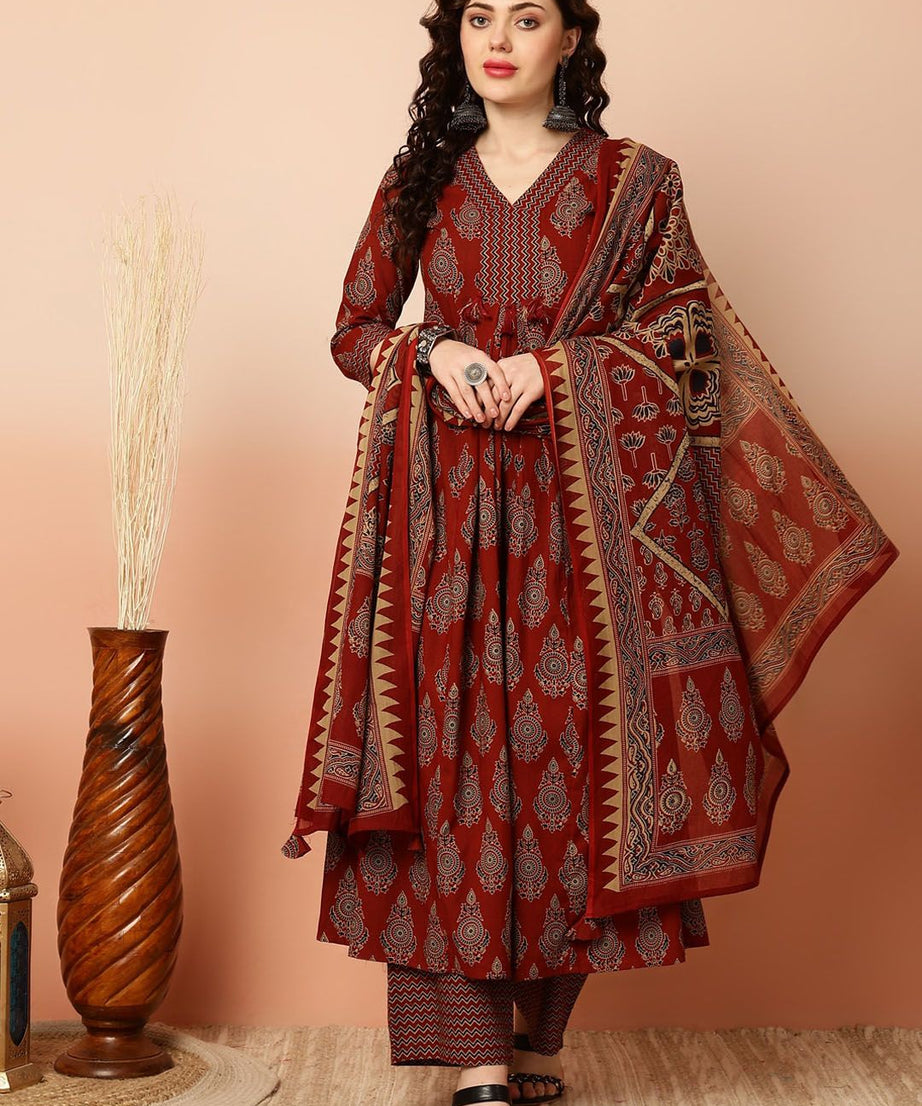 Maroon screen printed kamiz style women dress